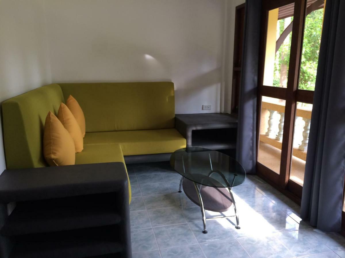Marilyns Residential Resort Maret Ngoại thất bức ảnh