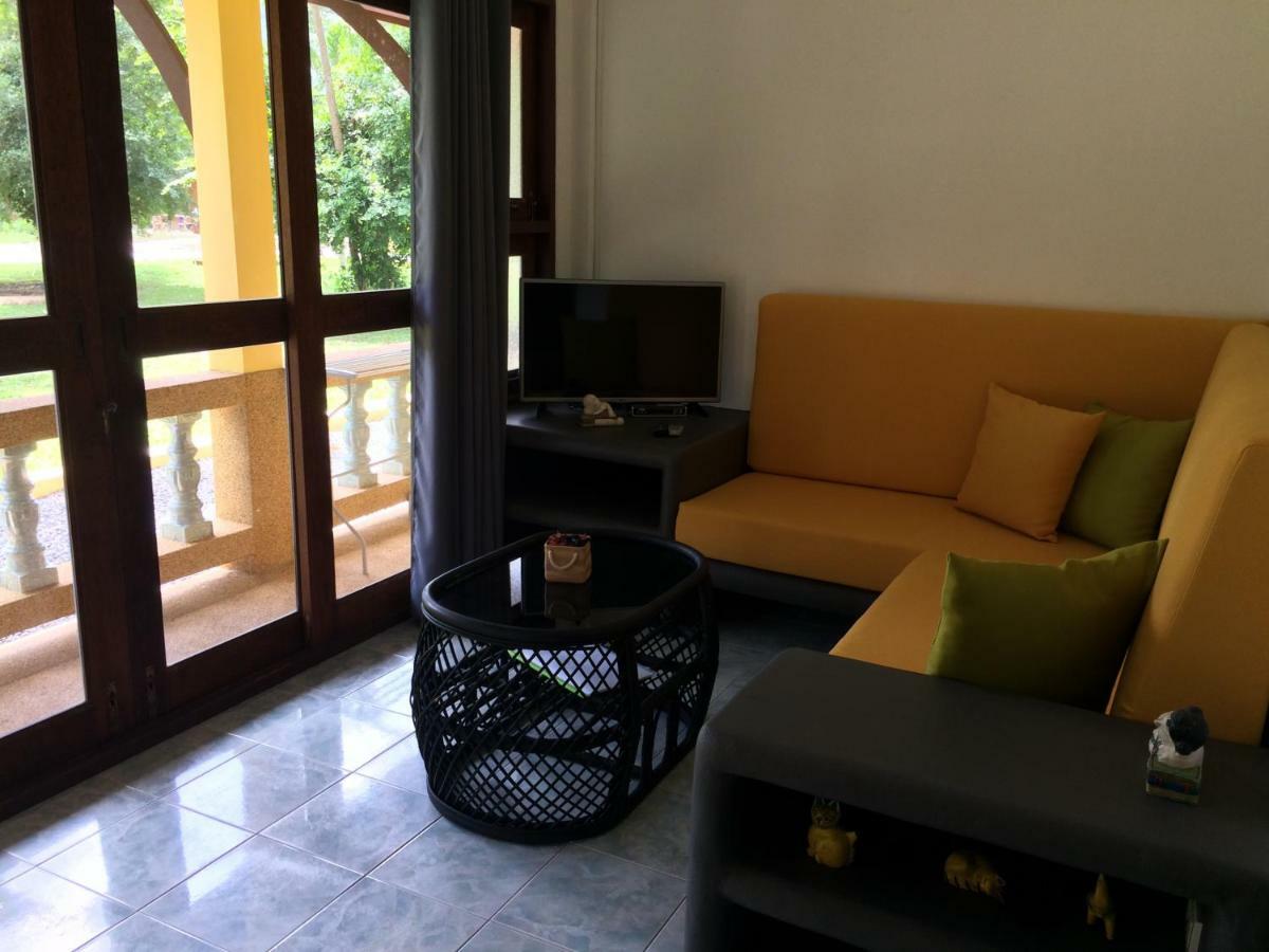 Marilyns Residential Resort Maret Ngoại thất bức ảnh